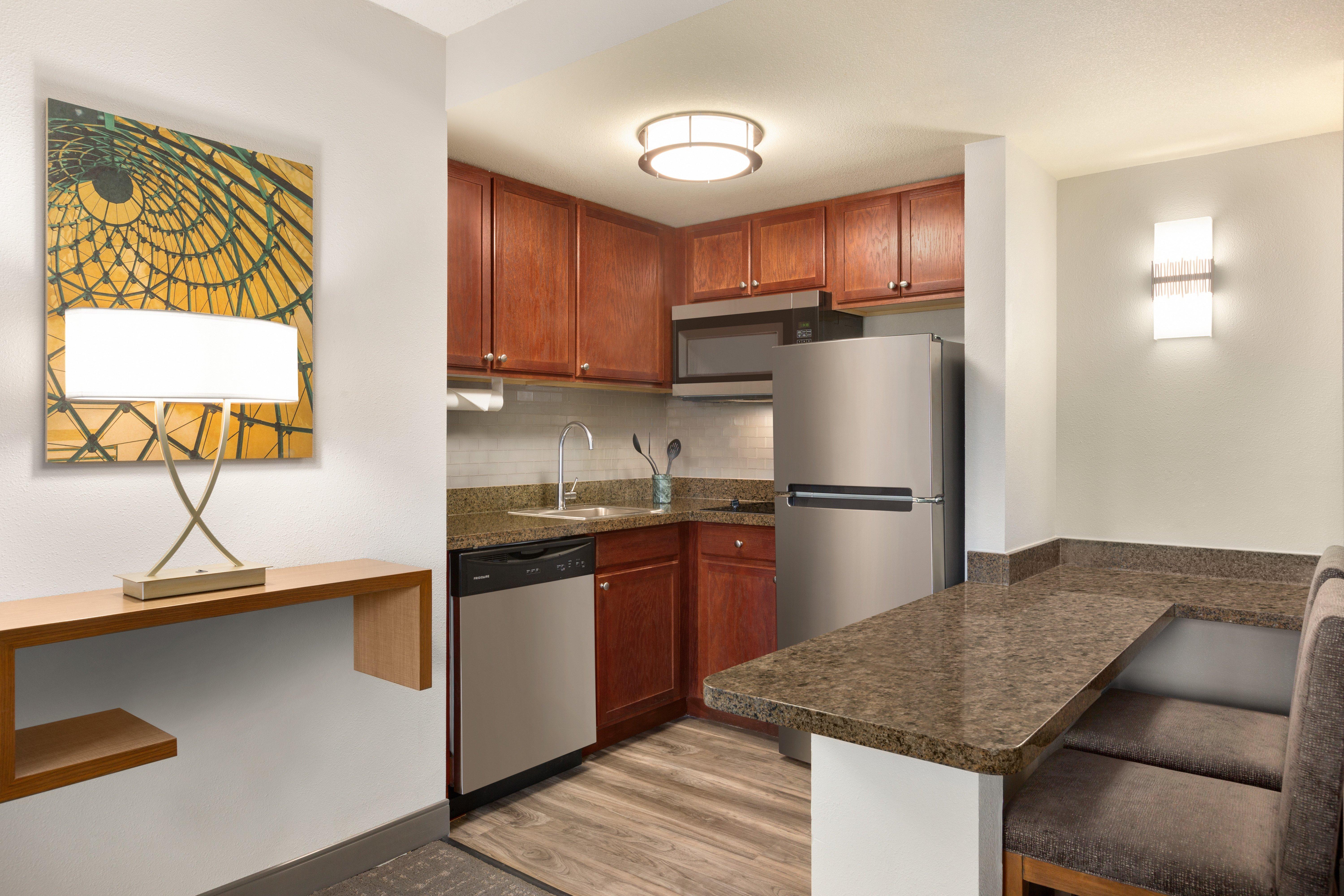 Staybridge Suites Tampa East- Brandon By Ihg Mango Exterior foto