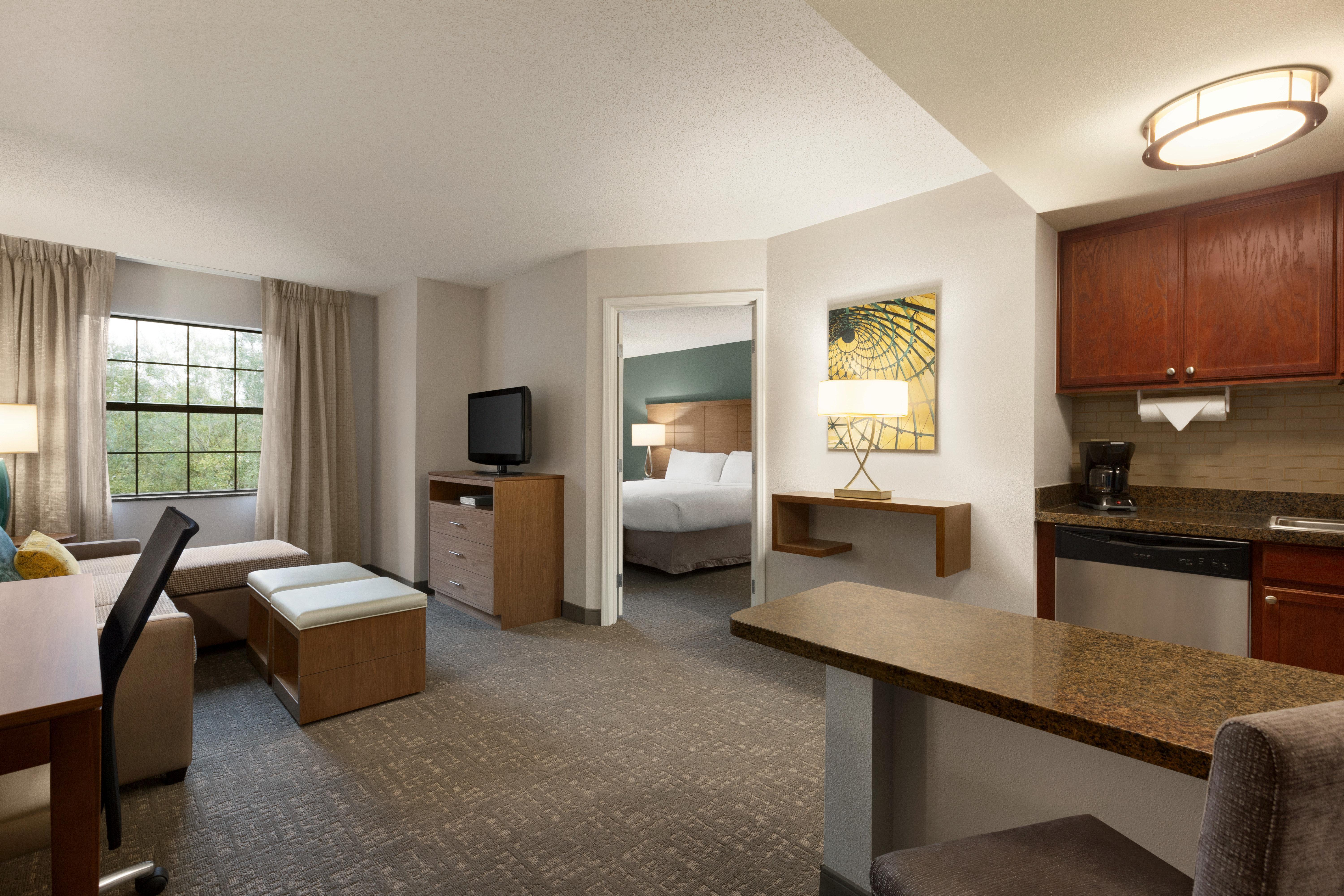 Staybridge Suites Tampa East- Brandon By Ihg Mango Exterior foto