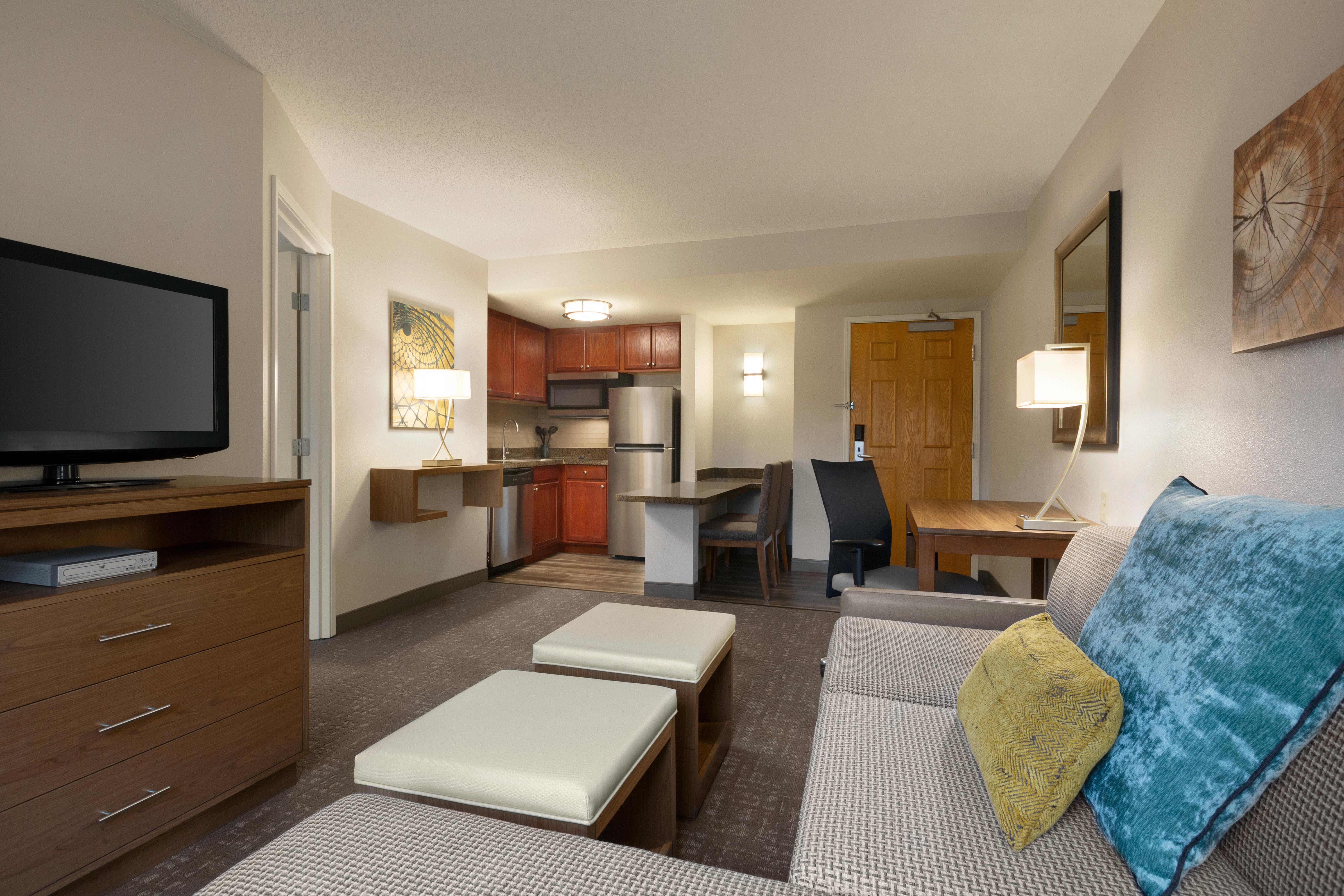 Staybridge Suites Tampa East- Brandon By Ihg Mango Exterior foto