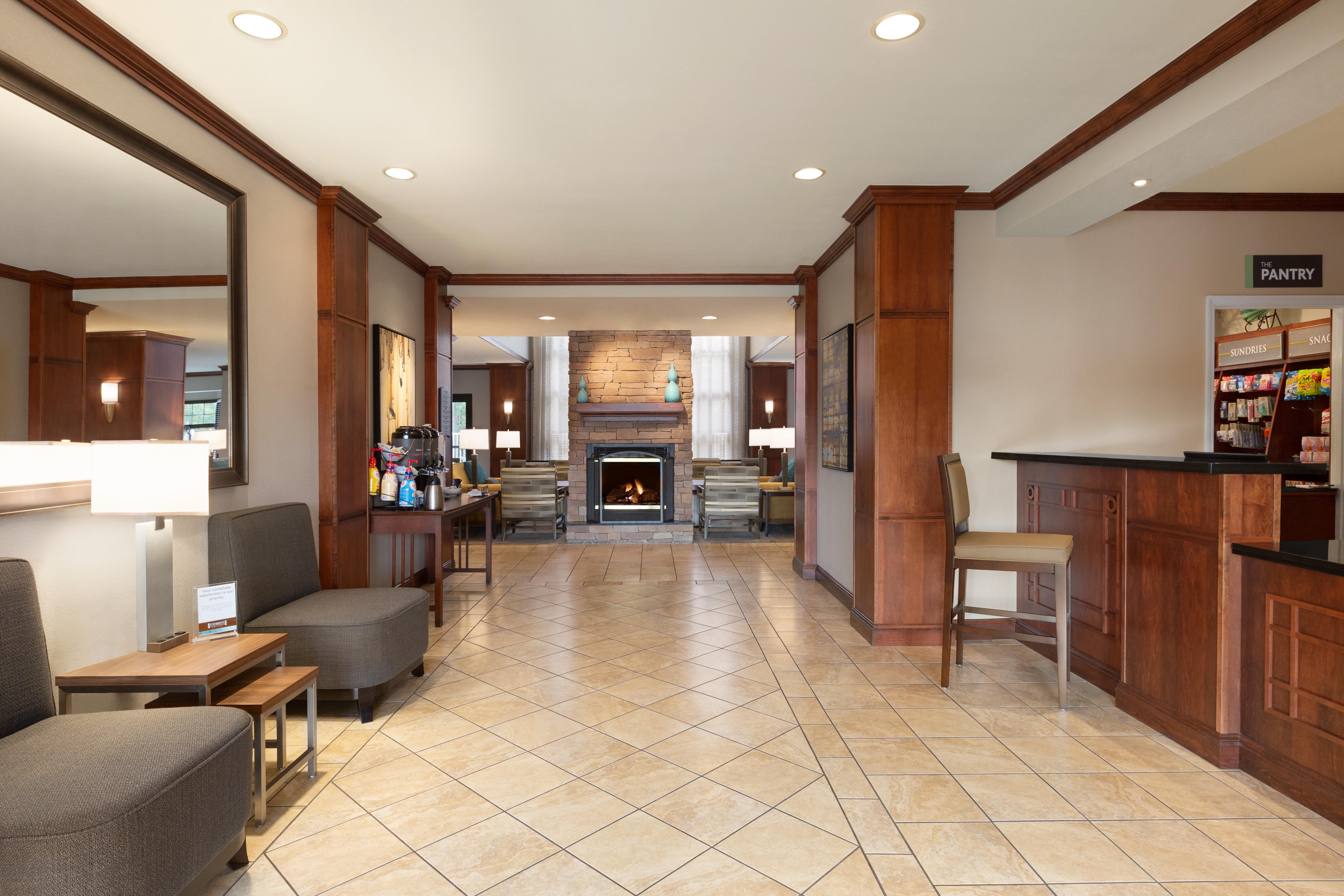 Staybridge Suites Tampa East- Brandon By Ihg Mango Exterior foto