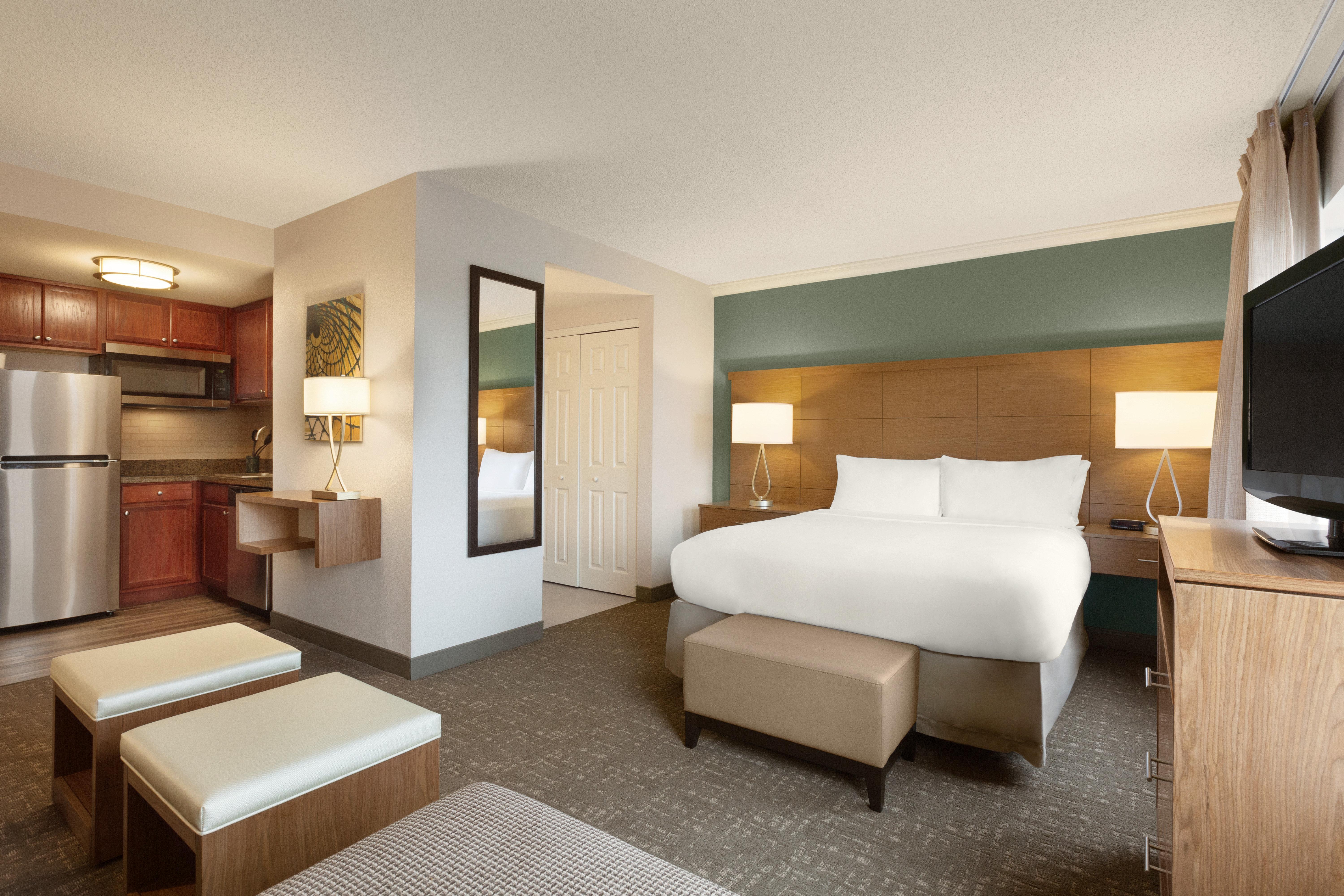 Staybridge Suites Tampa East- Brandon By Ihg Mango Exterior foto
